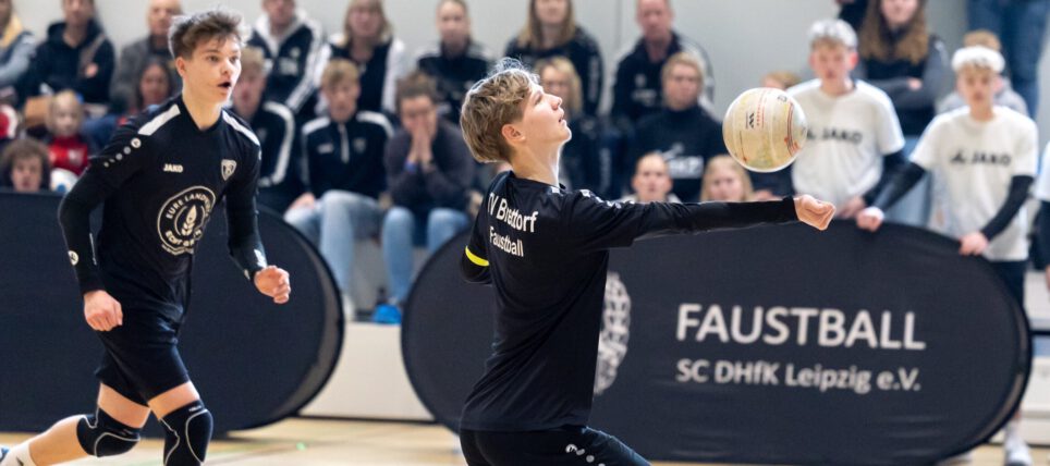 U16-DM in Leipzig: Brettorfer Faustballer kämpfen sich auf Platz fünf