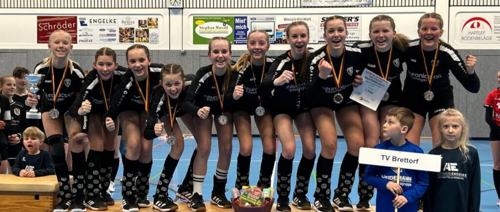 Dreifaches Edelmetall für TVB-Teams am DM-Wochenende